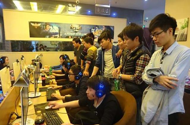 DOTA2比赛盛事TI10仍没有下文，解说选手开始坐不住了