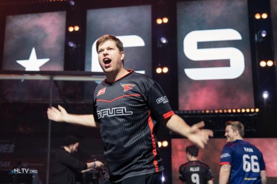 ZOFGK五人组连续三年打进四强，没有在任何赛事低于四强